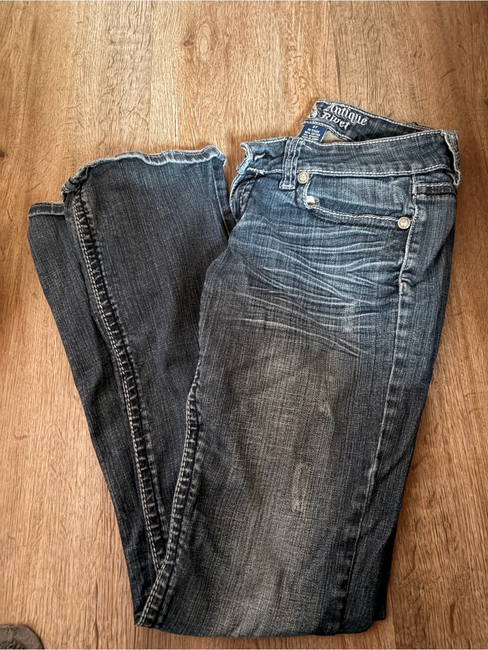 Antique Women’s Boot Cut Jeans - Faded Blue Wash